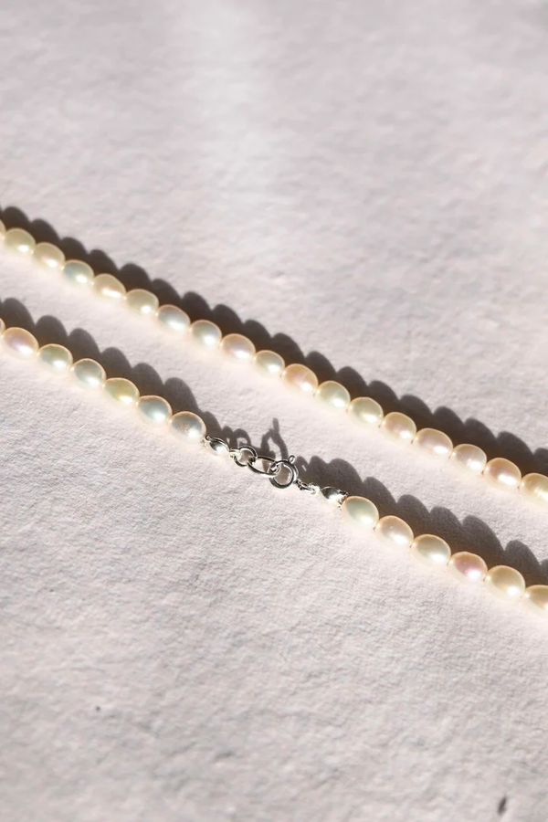 Classic string of pearls necklace