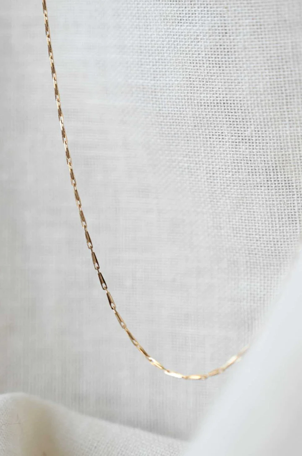 Hayseed layeringn necklace fra Wild Fawn Jewellery