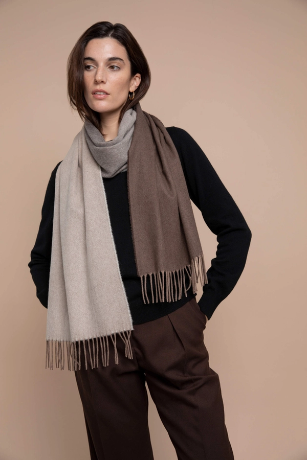 Cashmere woven scarf - Peat/Ecru
